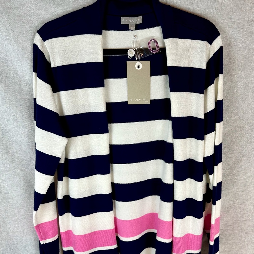 Evolution Sweater Blu/White stripped New with Tags Size XL
